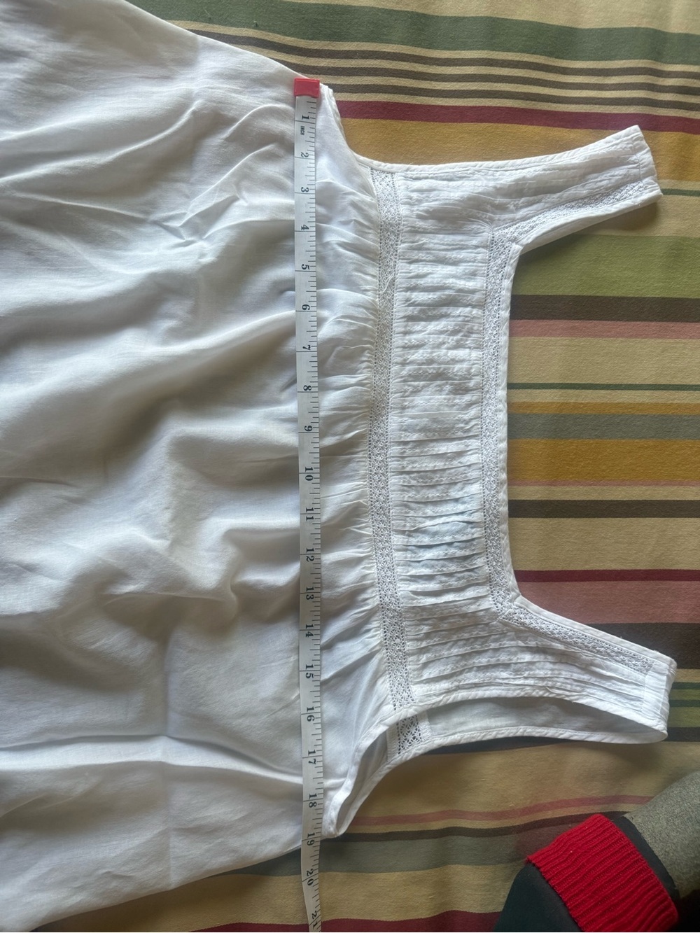 GAP White Cotton Sleeveless Camisole with Lace Trim - Picture 7 of 8
